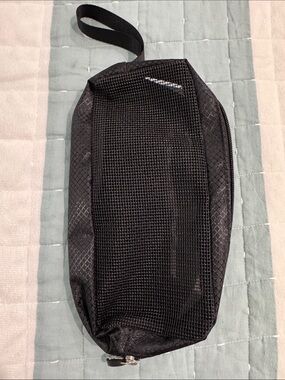 Black Mesh Travel Storage Pouch – Compact Organizer